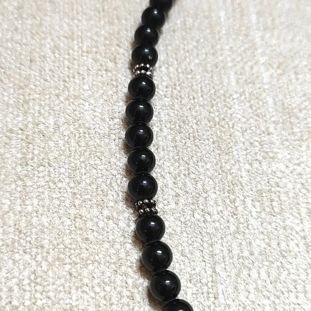 Black Bead and Silver Scroll Pendant Necklace 16